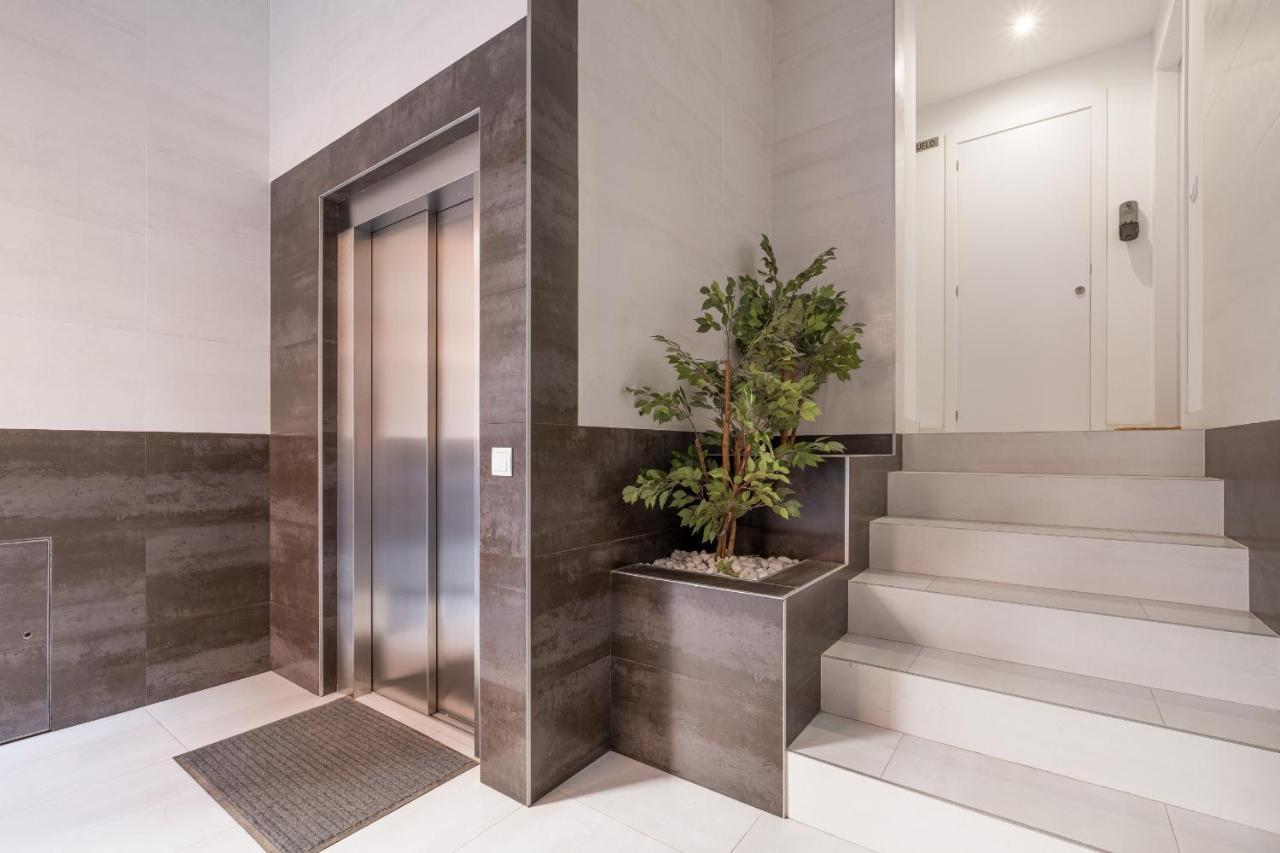 Apartment With Open-Air Space فالنسيا المظهر الخارجي الصورة